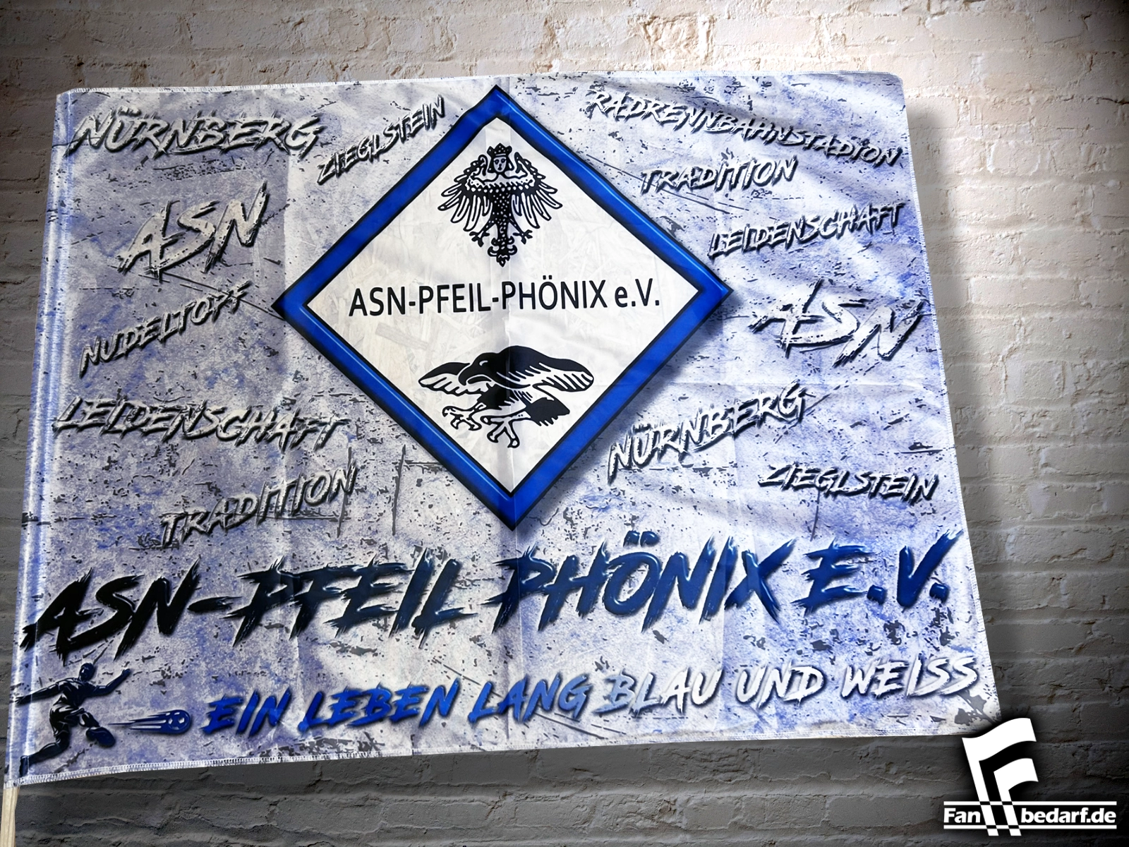 Schwenkfahne ASN-Pfeil Phönix e.V. mit Zitaten und Vereinslogo ✯ individuelle Fankleidung